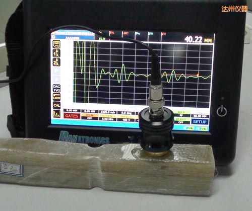 達(dá)州時(shí)代專(zhuān)業(yè)玻璃鋼測(cè)厚儀